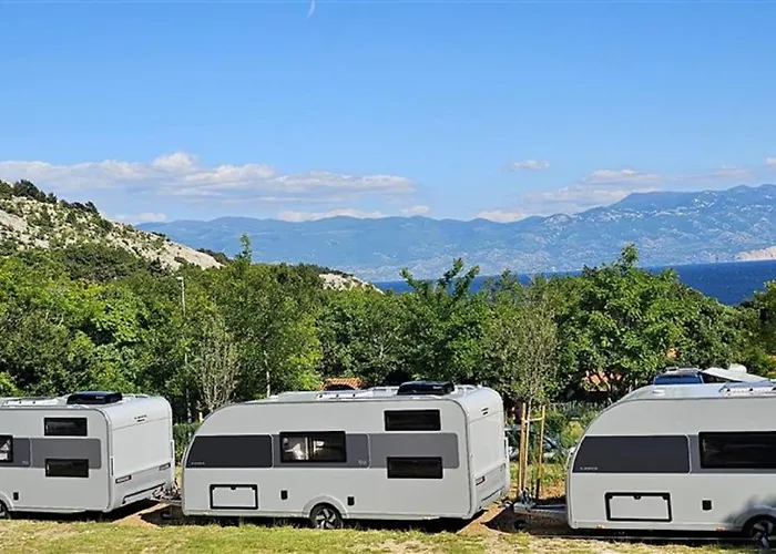 Victoria Fkk Bunculuka Camping